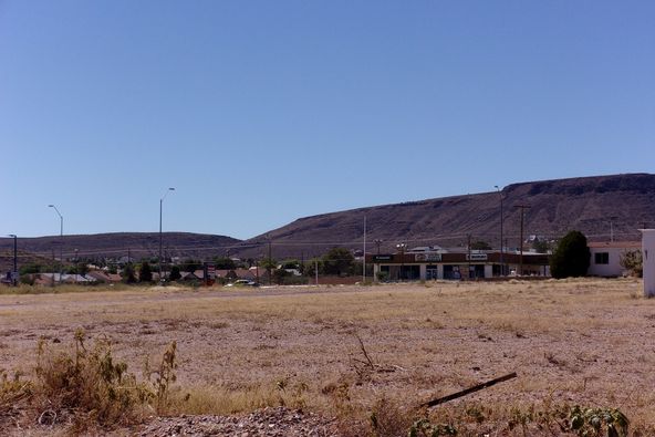 4200 Stockton Hill Rd, Kingman, AZ 86409